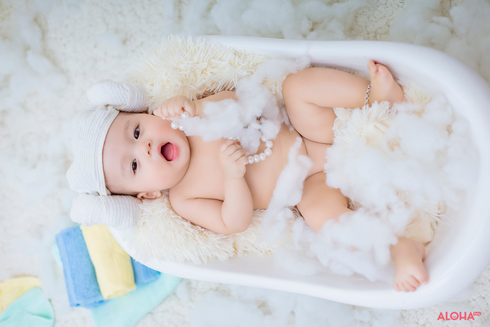 album ảnh bé hoàng anh